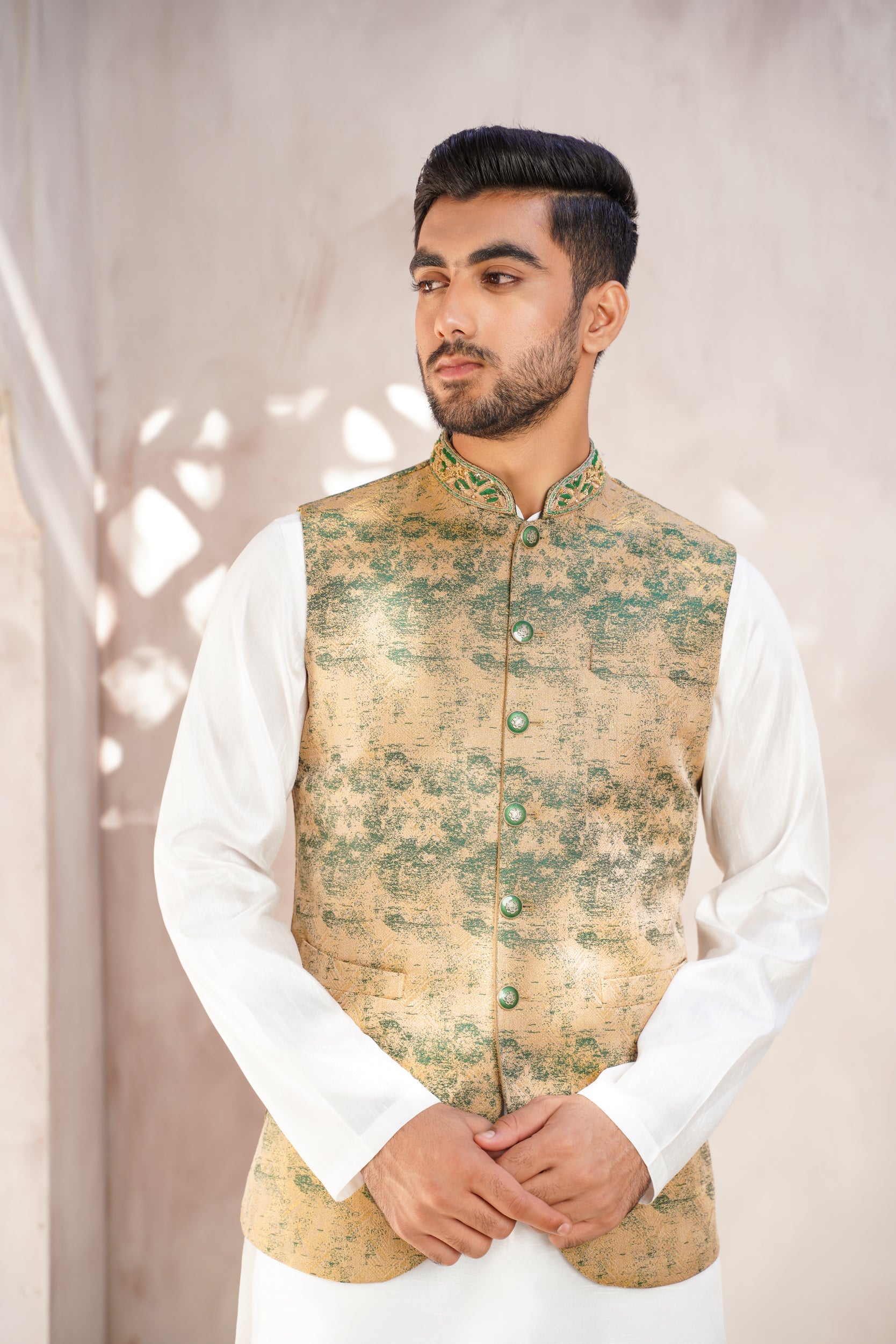 Embriodered ban waistcoat