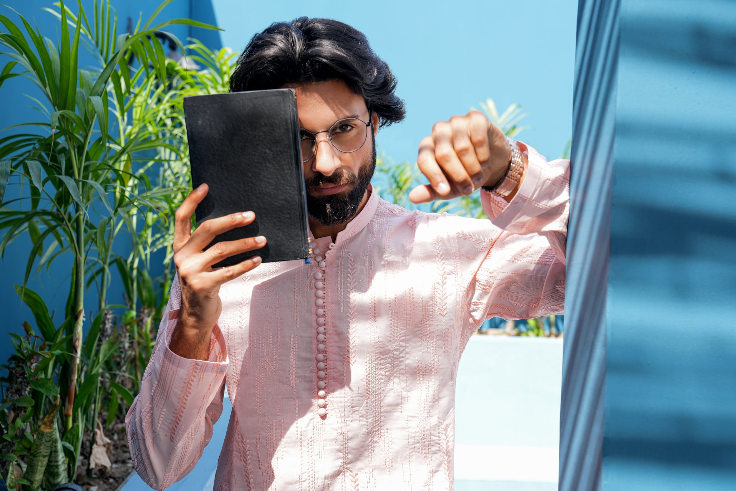 Light Rose Thread Work Kurta Set