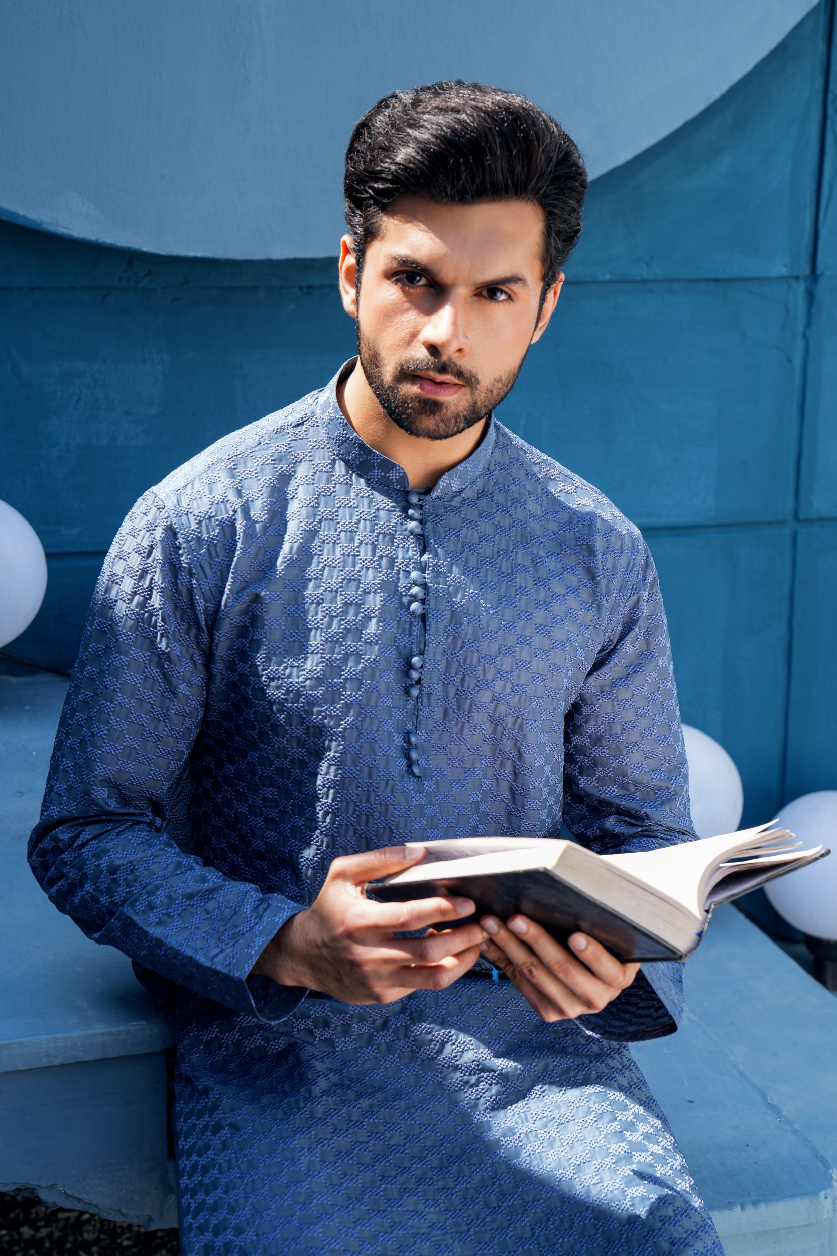 Arctic Thread work Kurta Set