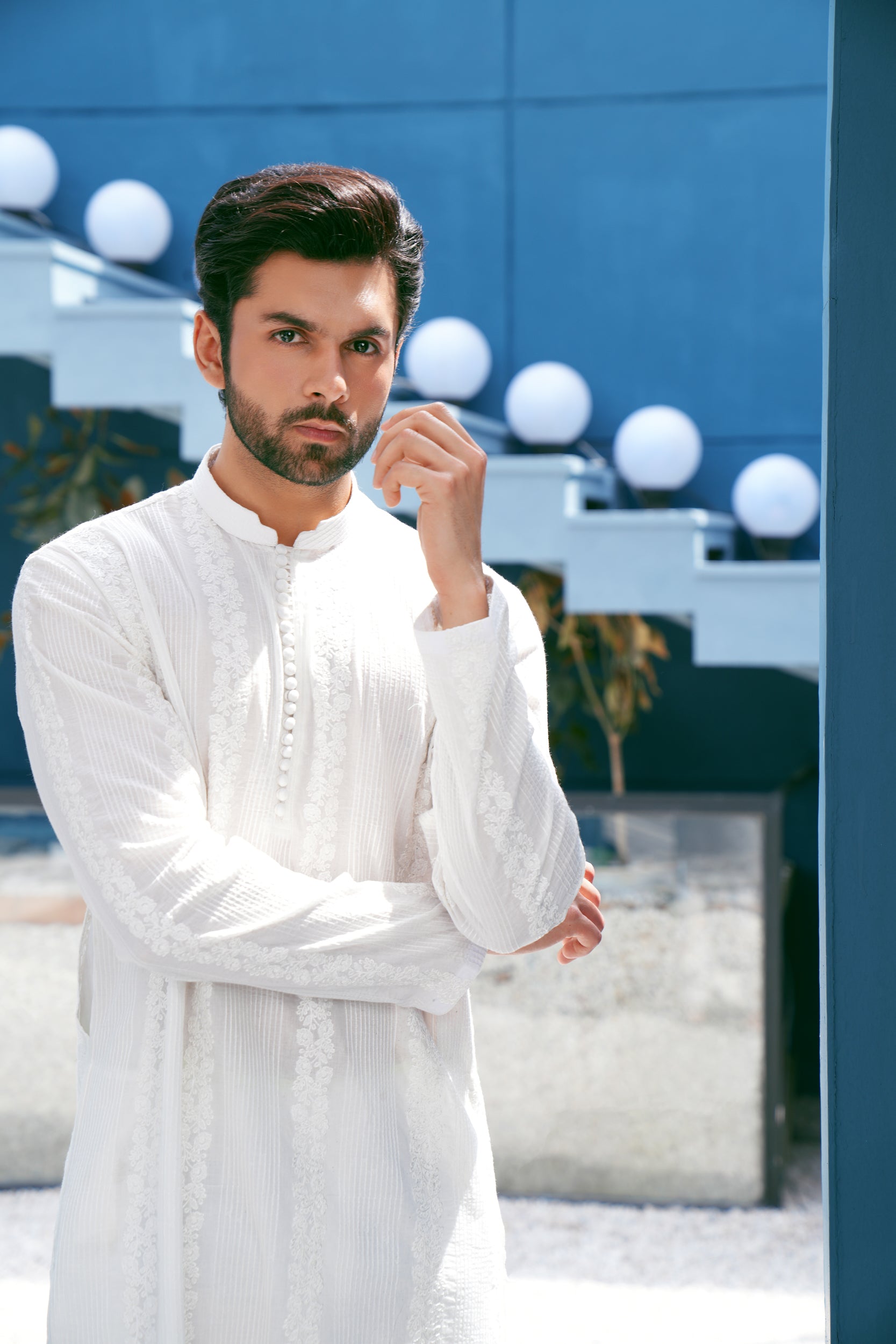 Ivory Thread Work Kurta Set