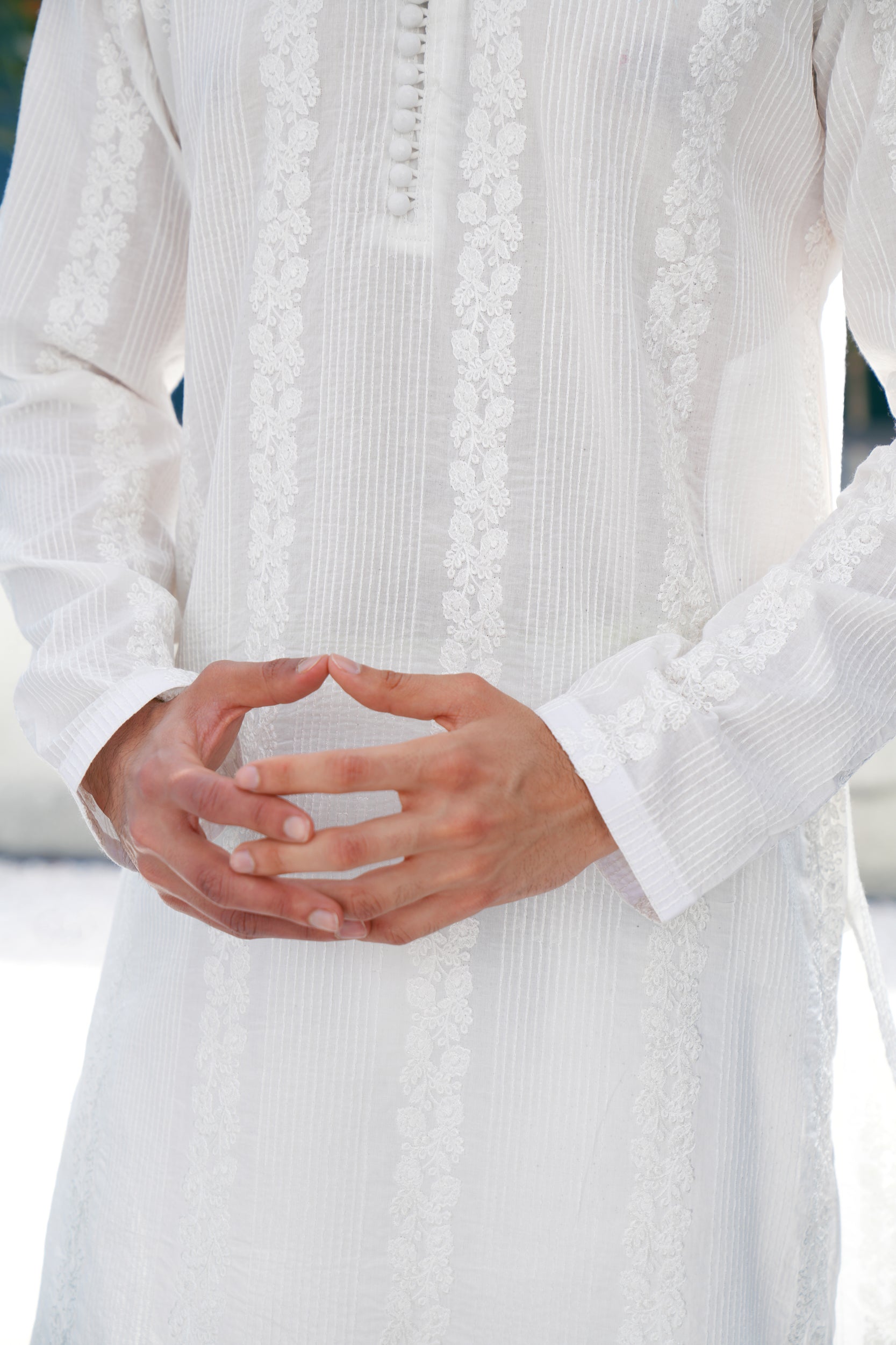 Ivory Thread Work Kurta Set