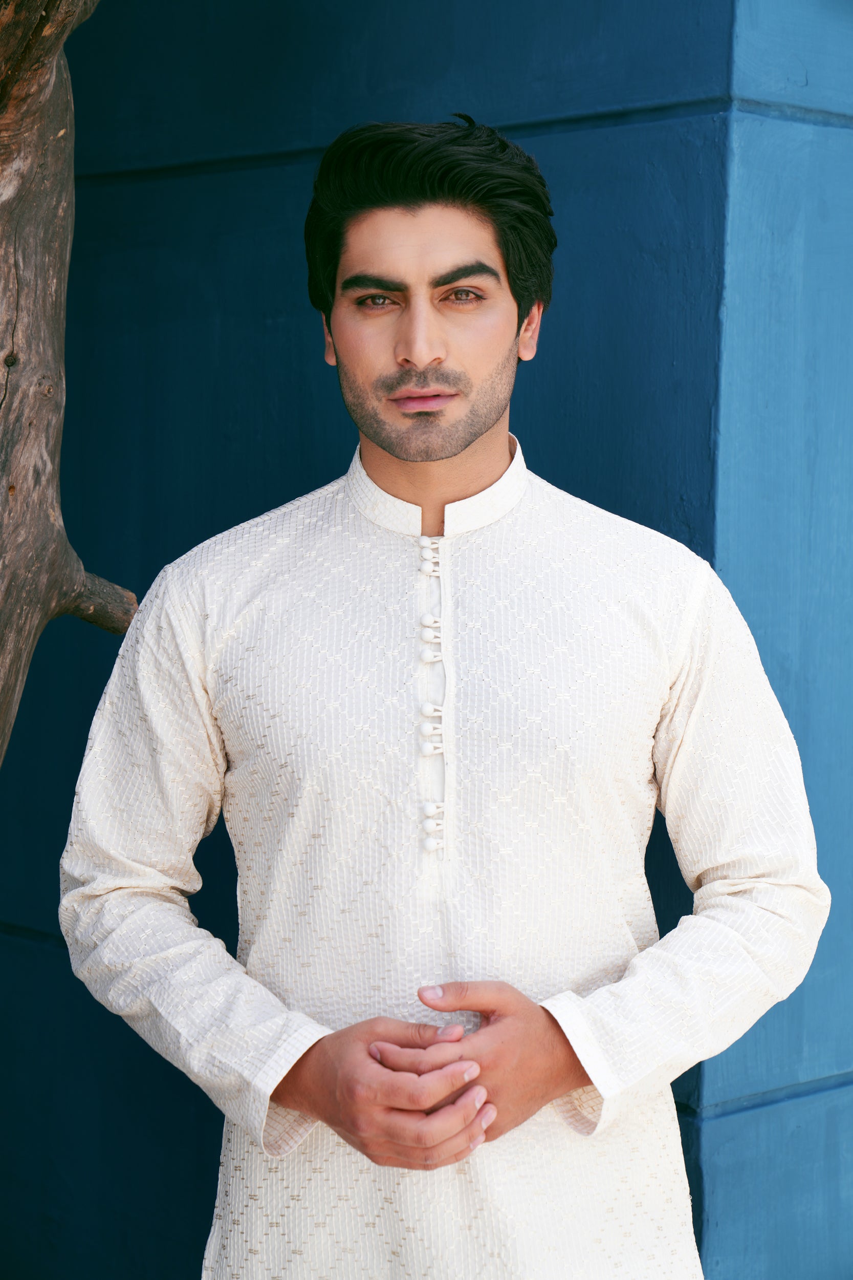 Ivory Thread Work Kurta Set