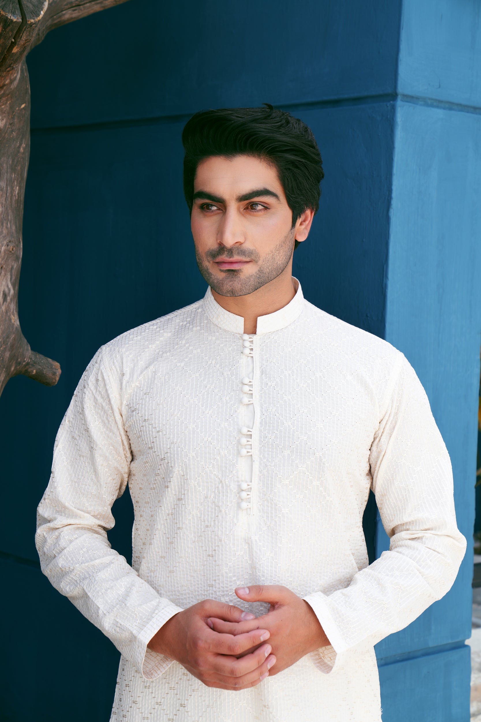 Ivory Thread Work Kurta Set