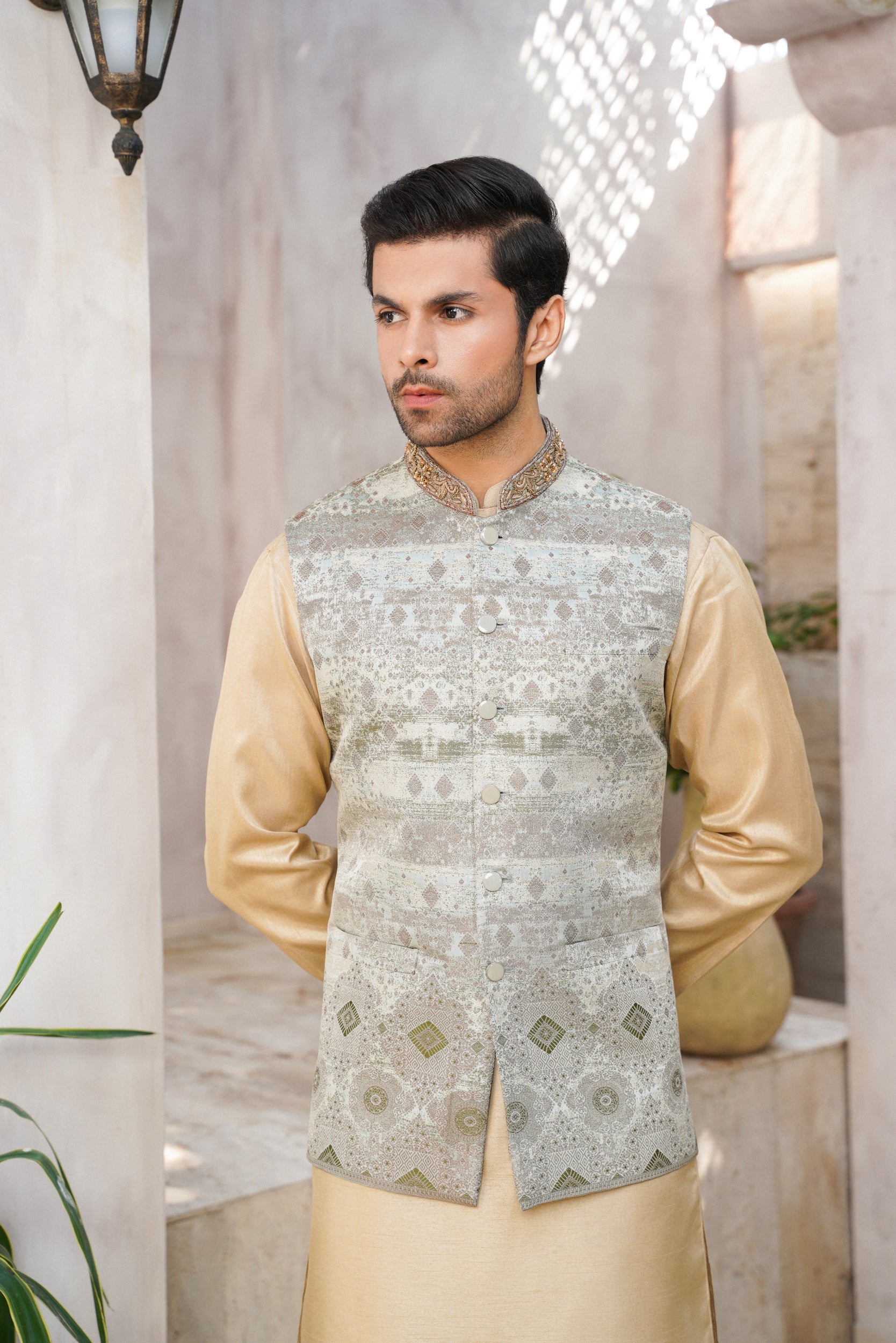 Lead embellished ban printed waistcoat