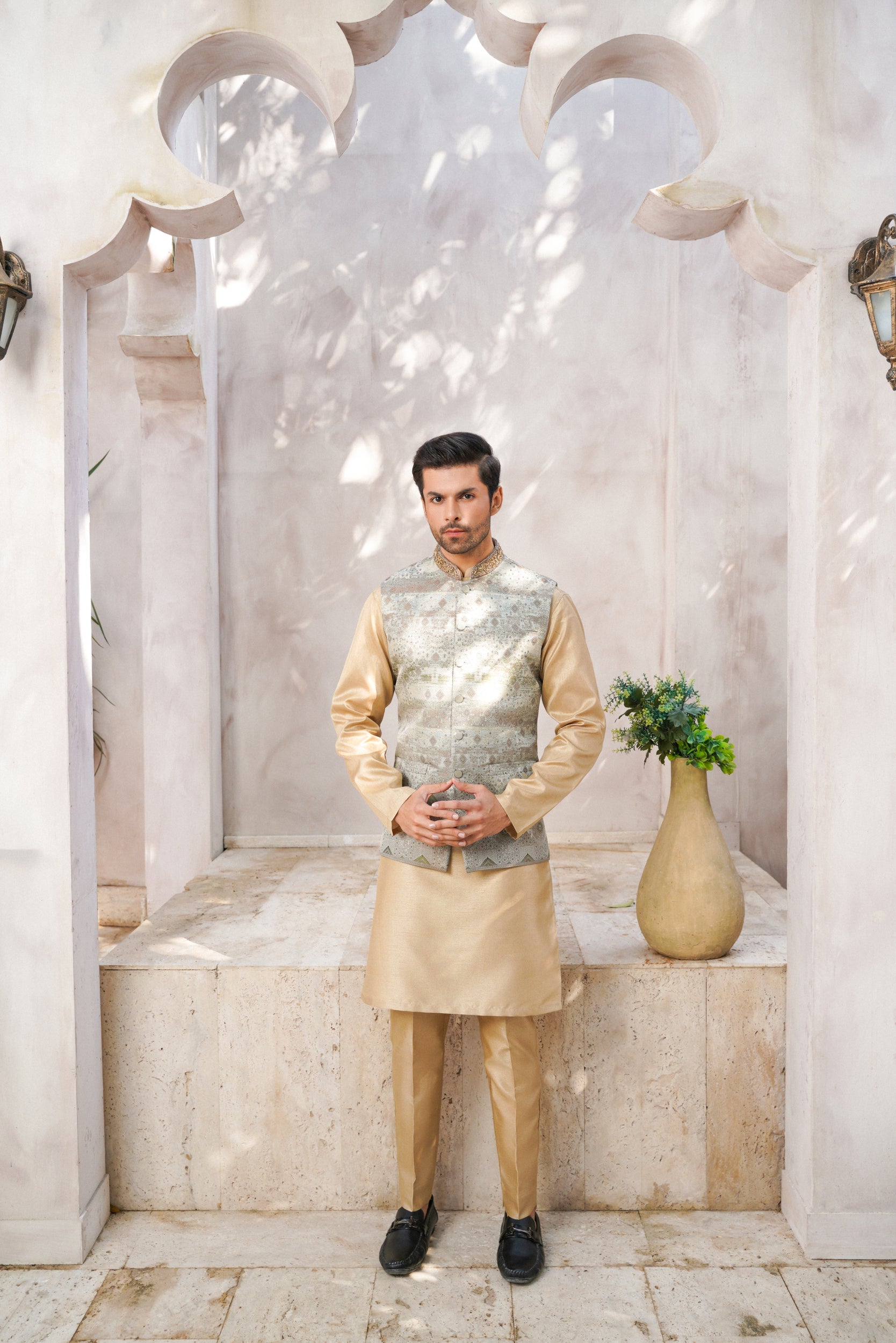 Lead embellished ban printed waistcoat