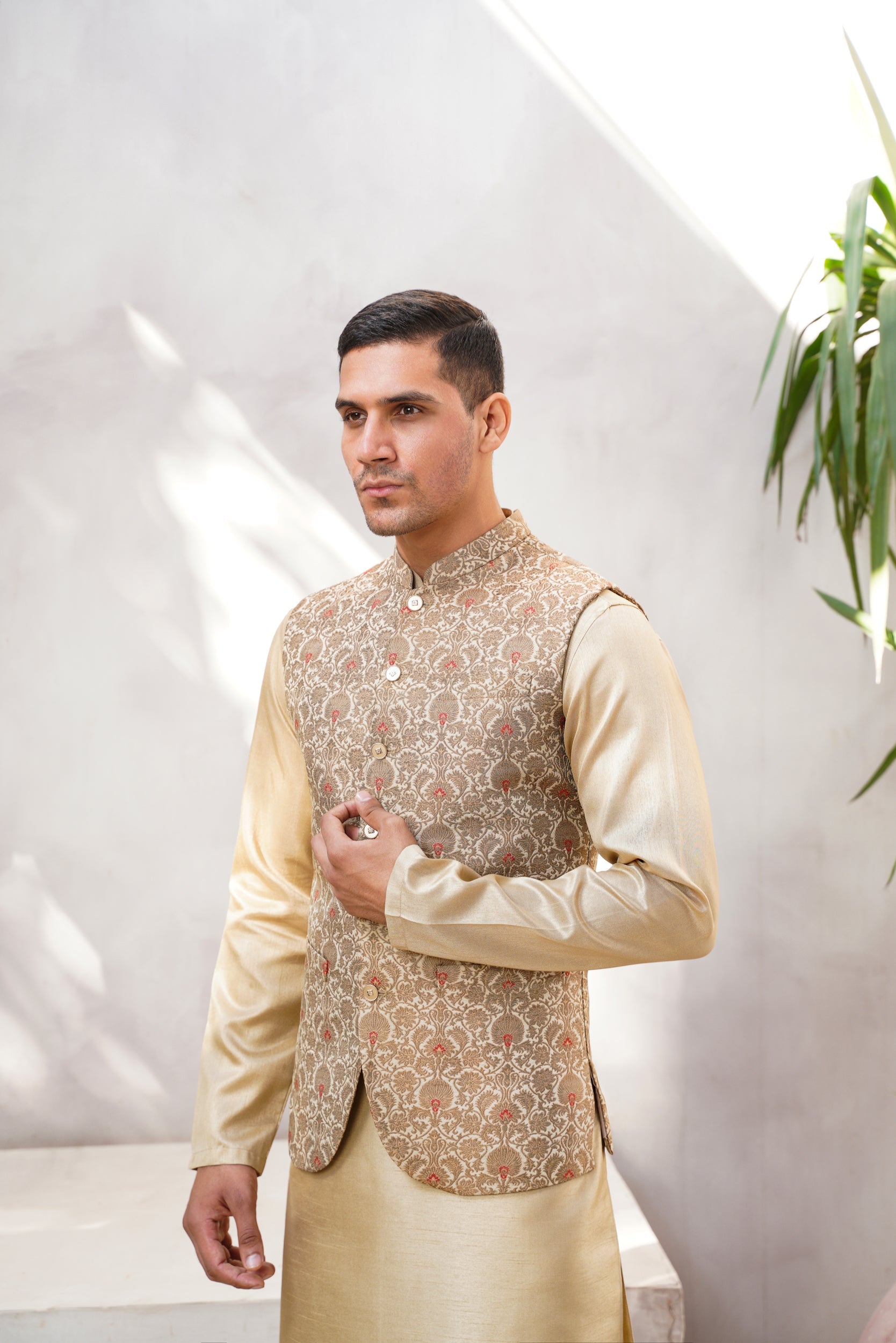 Golden self jaquard waistcoat