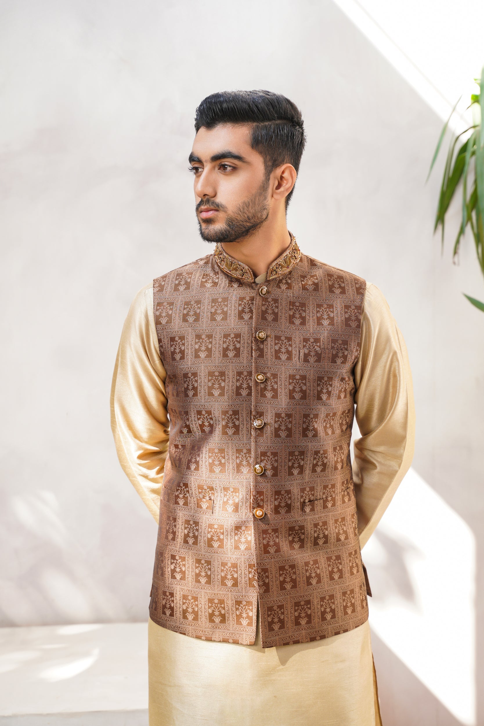 Embellished ban brown  self jaquard waistcoat