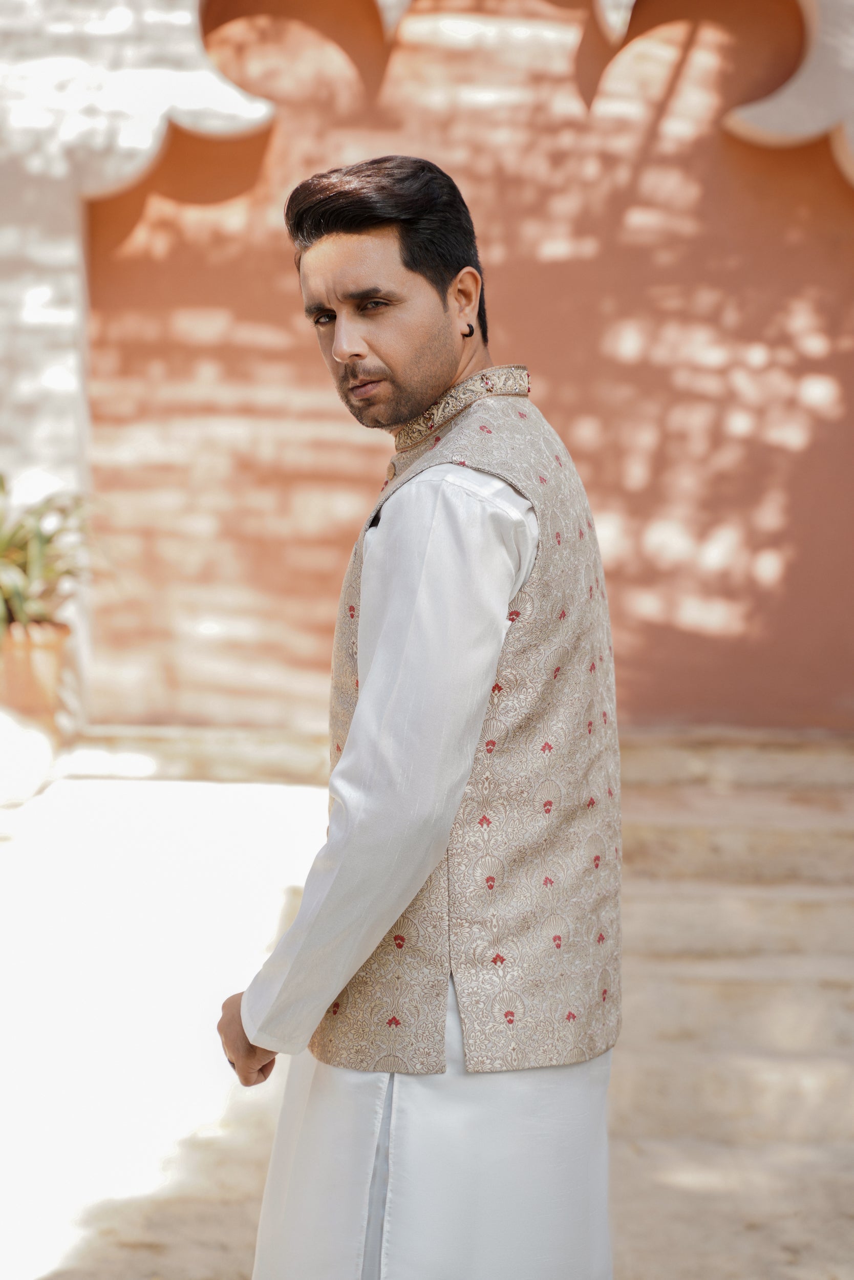 Ivory white waistcoat