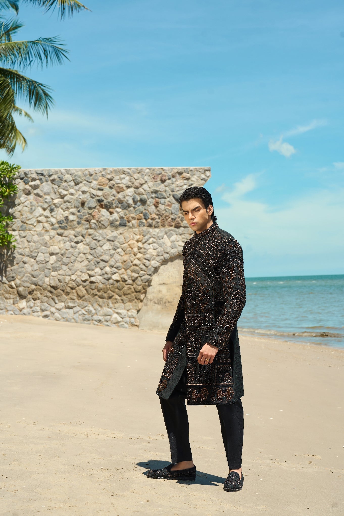 Midnight Ember – Sherwani with Turban