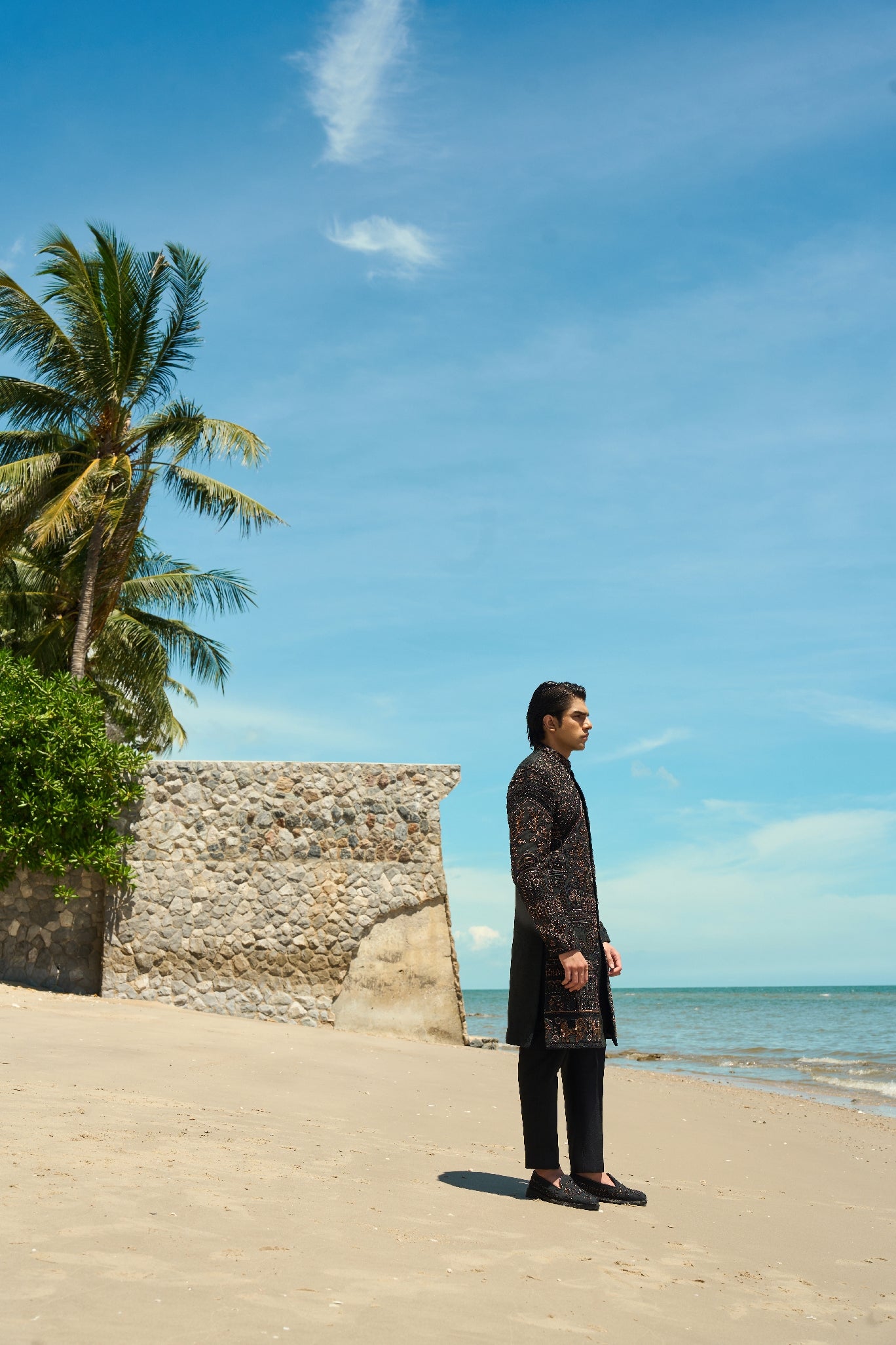 Midnight Ember – Sherwani with Turban