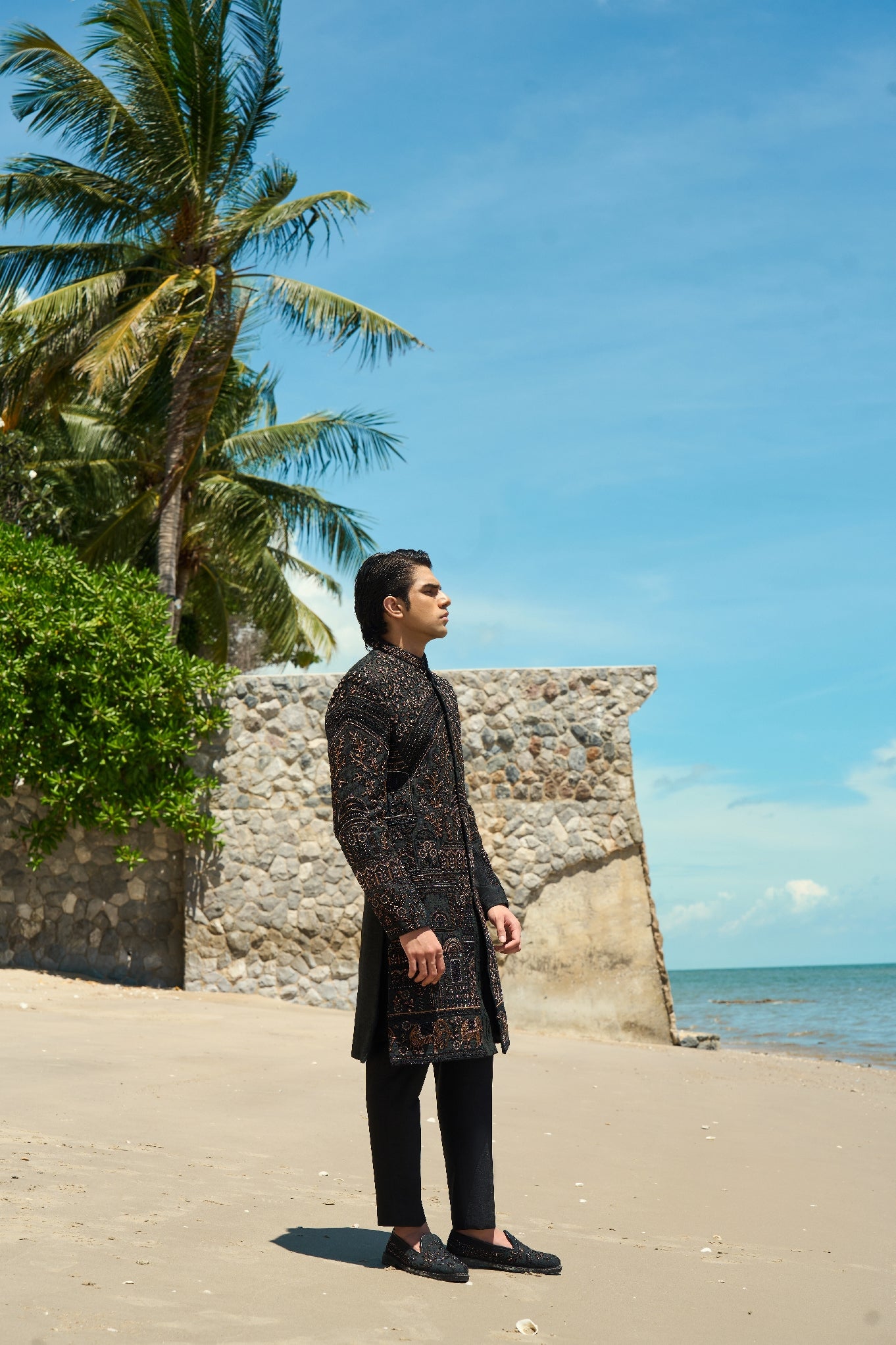 Midnight Ember – Sherwani with Turban