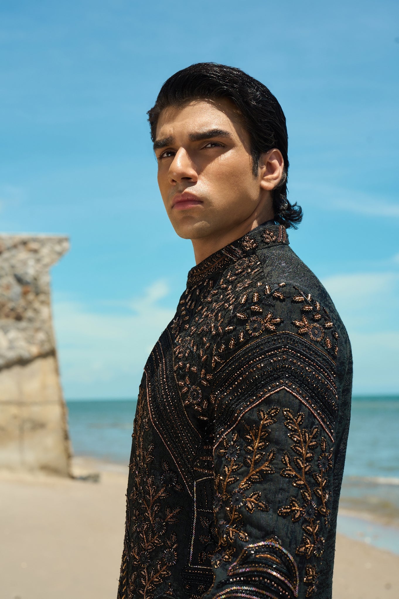 Midnight Ember – Sherwani with Turban