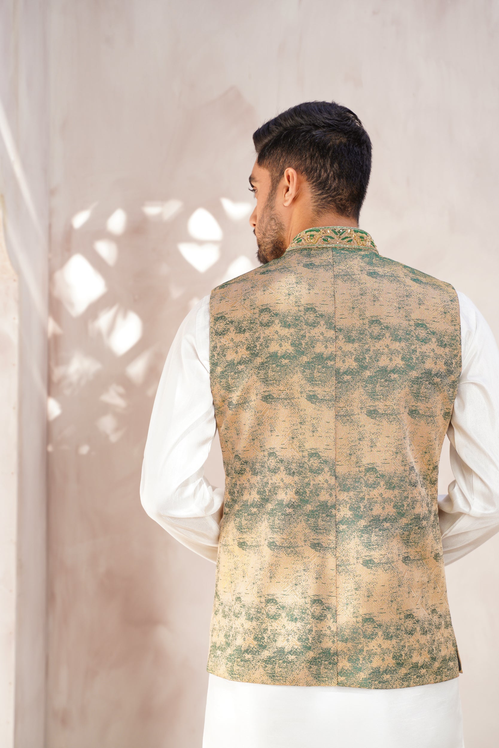 Embriodered ban waistcoat