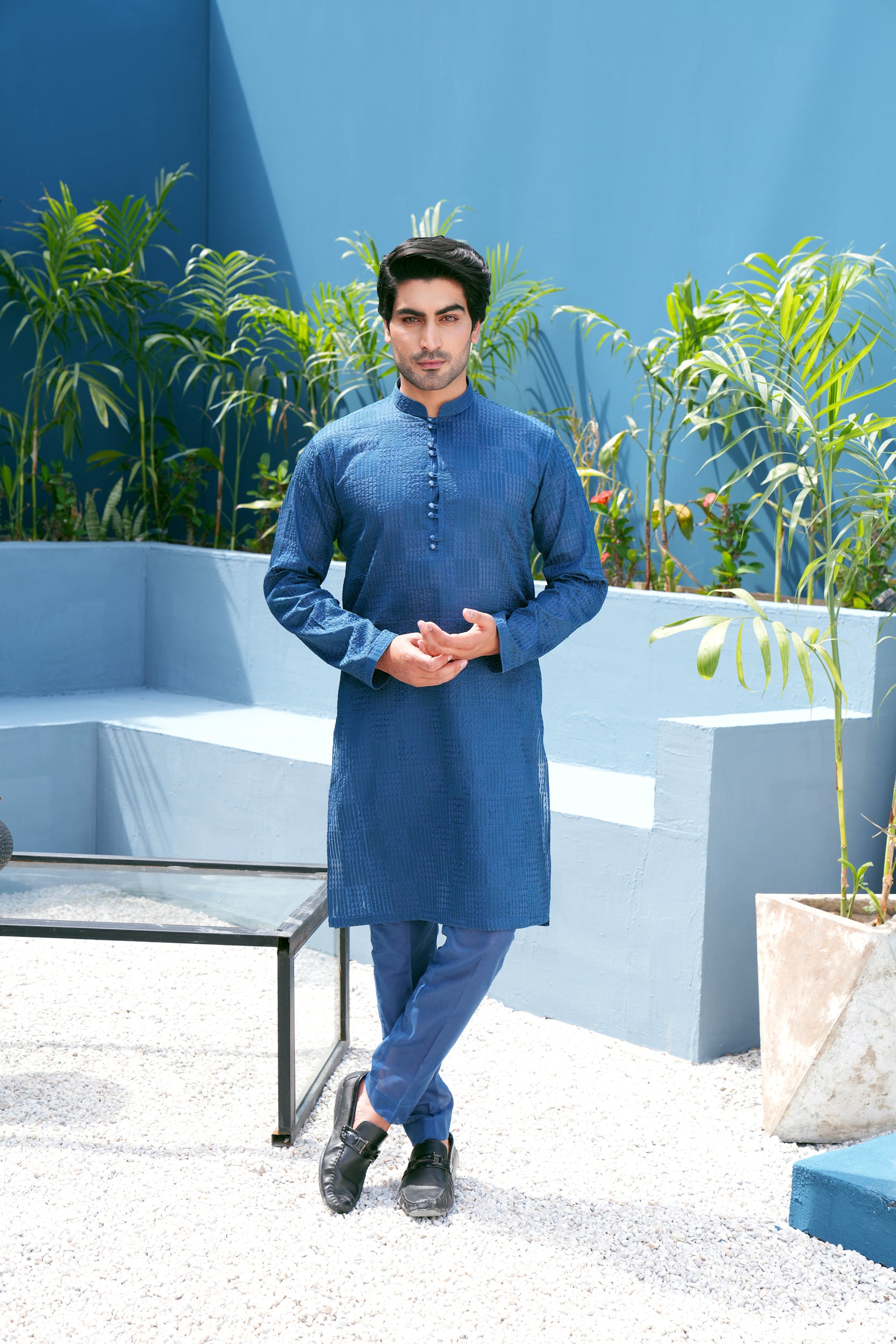 Sapphire Thread Work Kurta Set