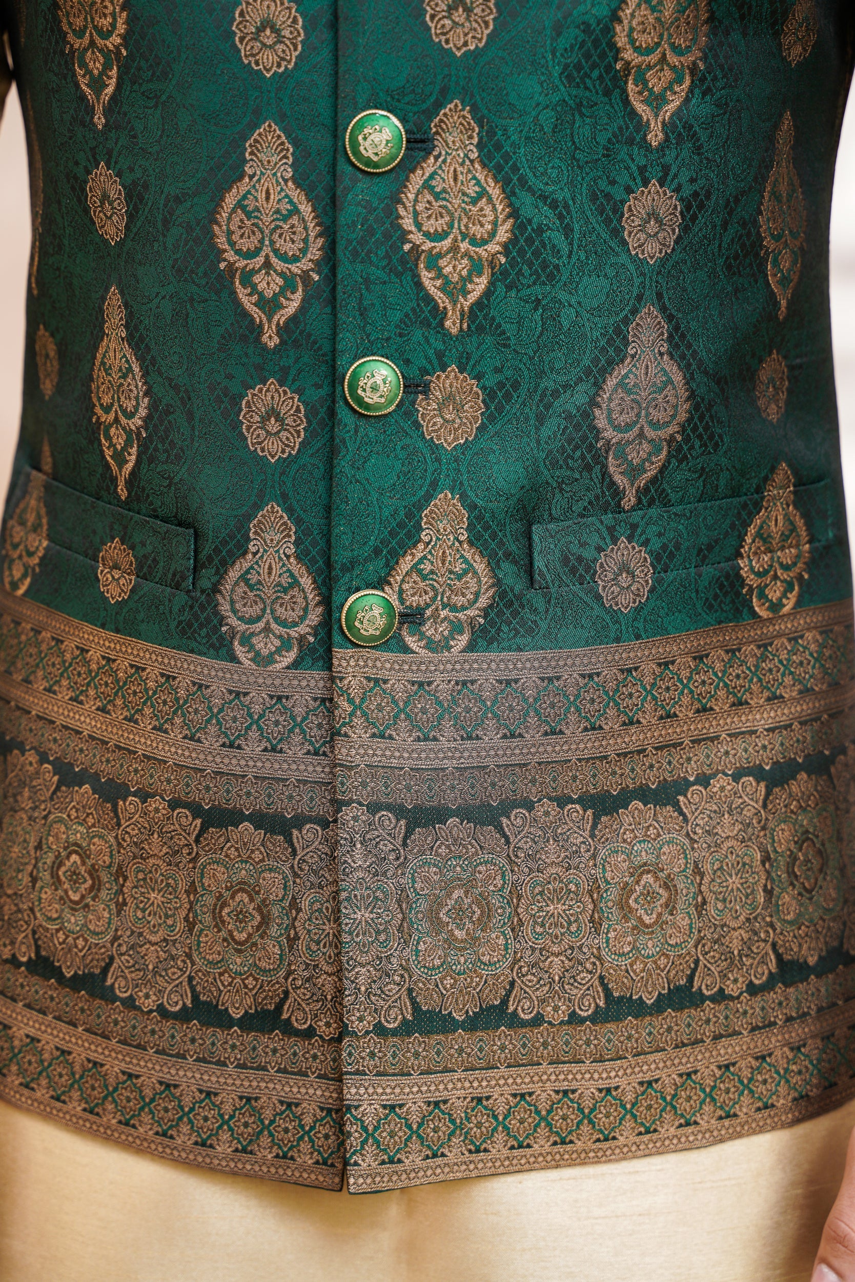 Embellished ban green jaquard waistcoat