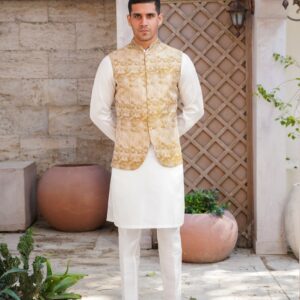Embellished ban golden waistcoat